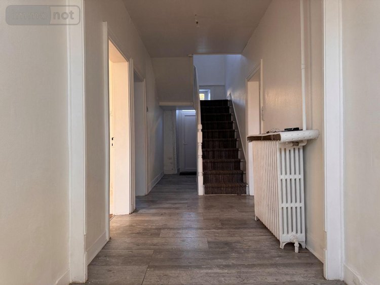 Maison a vendre Saint-Junien 87200 Haute-Vienne 211 m2 10 pièces 243950 euros