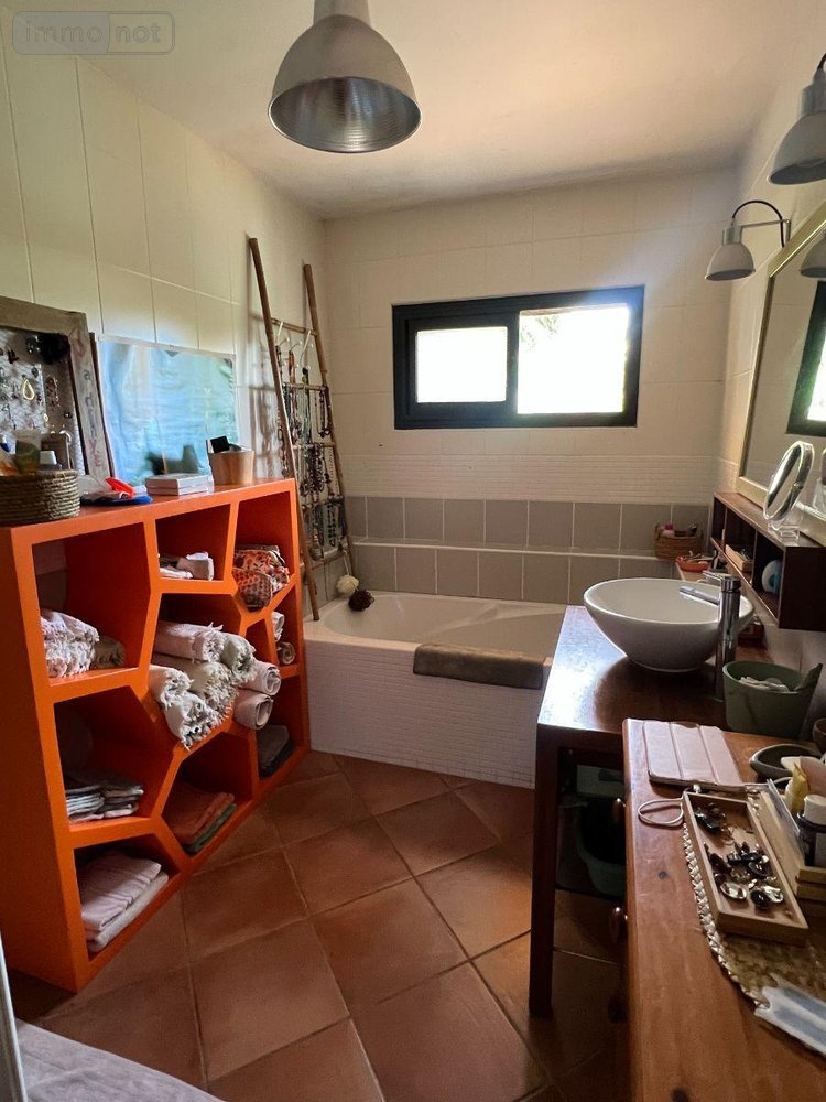 Maison a vendre La-Montagne 97417 Réunion 122 m2 5 pièces 473000 euros