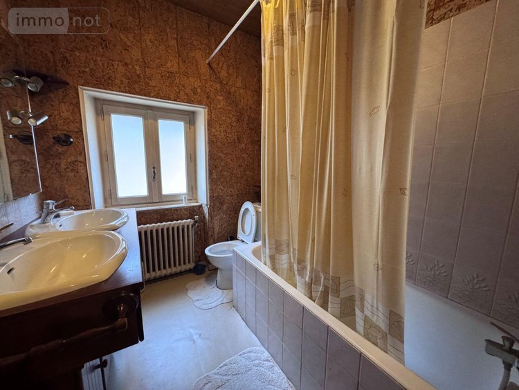 Maison a vendre Limoges 87000 Haute-Vienne 150 m2 6 pièces 233450 euros
