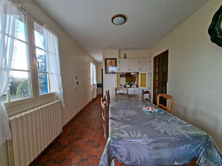 Maison a vendre Nueil-les-Aubiers 79250 Deux-Sèvres 137 m2 6 pièces 184625 euros