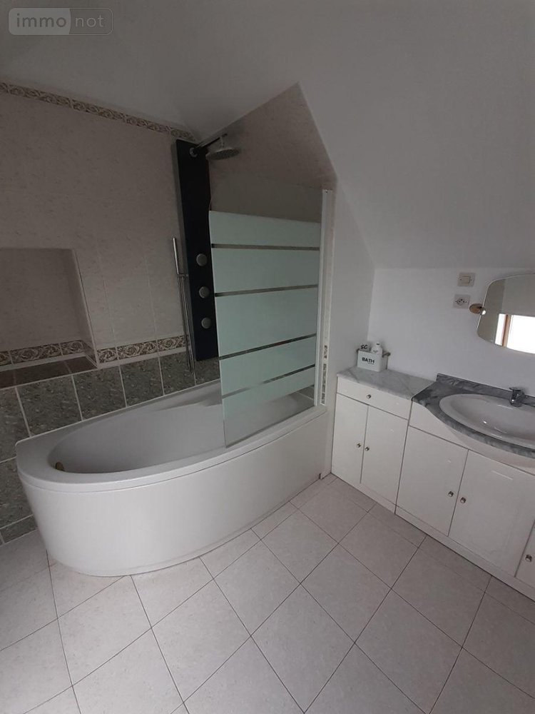 Maison a vendre Écommoy 72220 Sarthe 209 m2 6 pièces 299250 euros