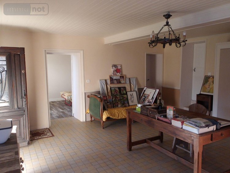 propriete a vendre Saint-Priest-la-Marche 18370 Cher 114 m2 5 pièces 174900 euros