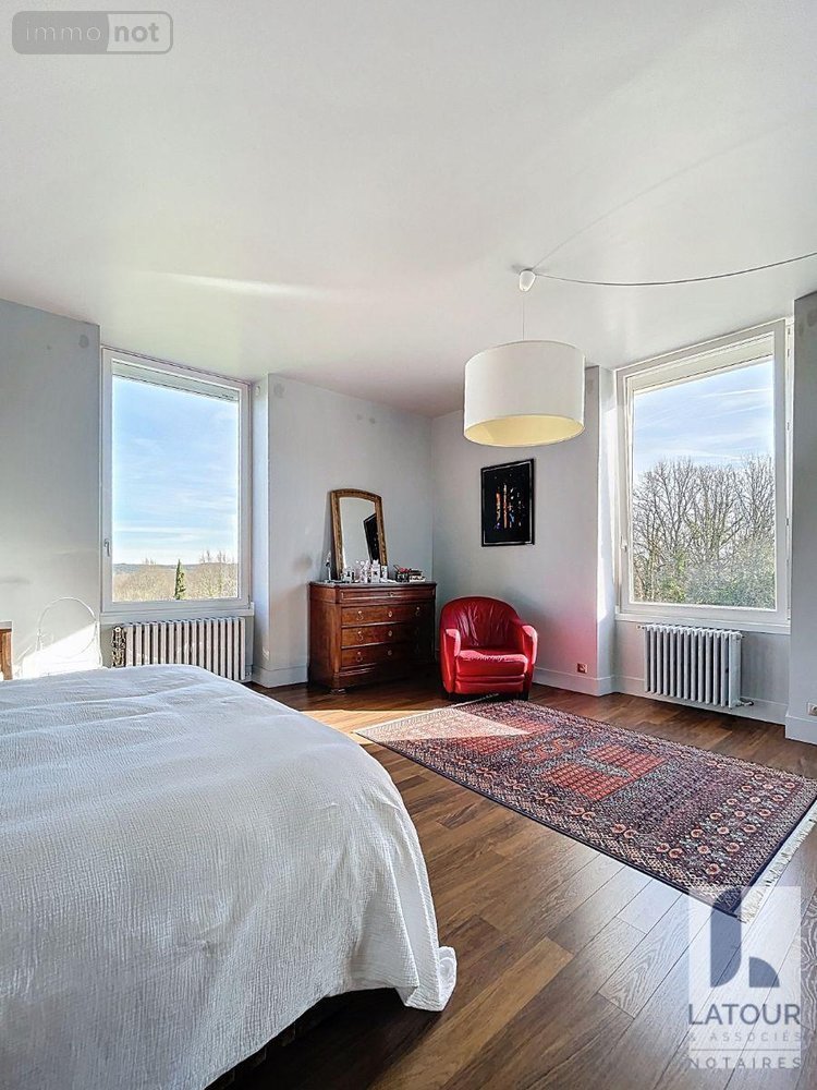 Maison a vendre Saint-Laurent-sur-Manoire 24330 Dordogne 205 m2 6 pièces 546000 euros