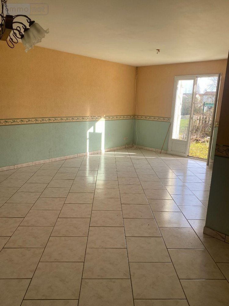 Vente aux encheres maison Rachecourt-sur-Marne 52170 Haute-Marne 107 m2 6 pièces 125000 euros