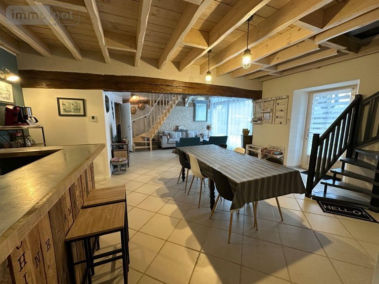 Maison a vendre Montrichard-Val-de-Cher 41400 Loir-et-Cher 354 m2 12 pièces 543957 euros
