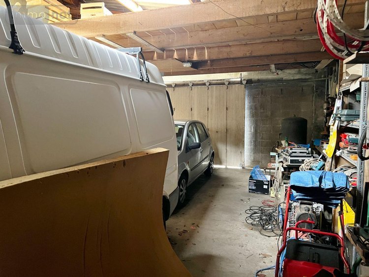 Maison a vendre Scaër 29390 Finistère 179 m2 11 pièces 178080 euros