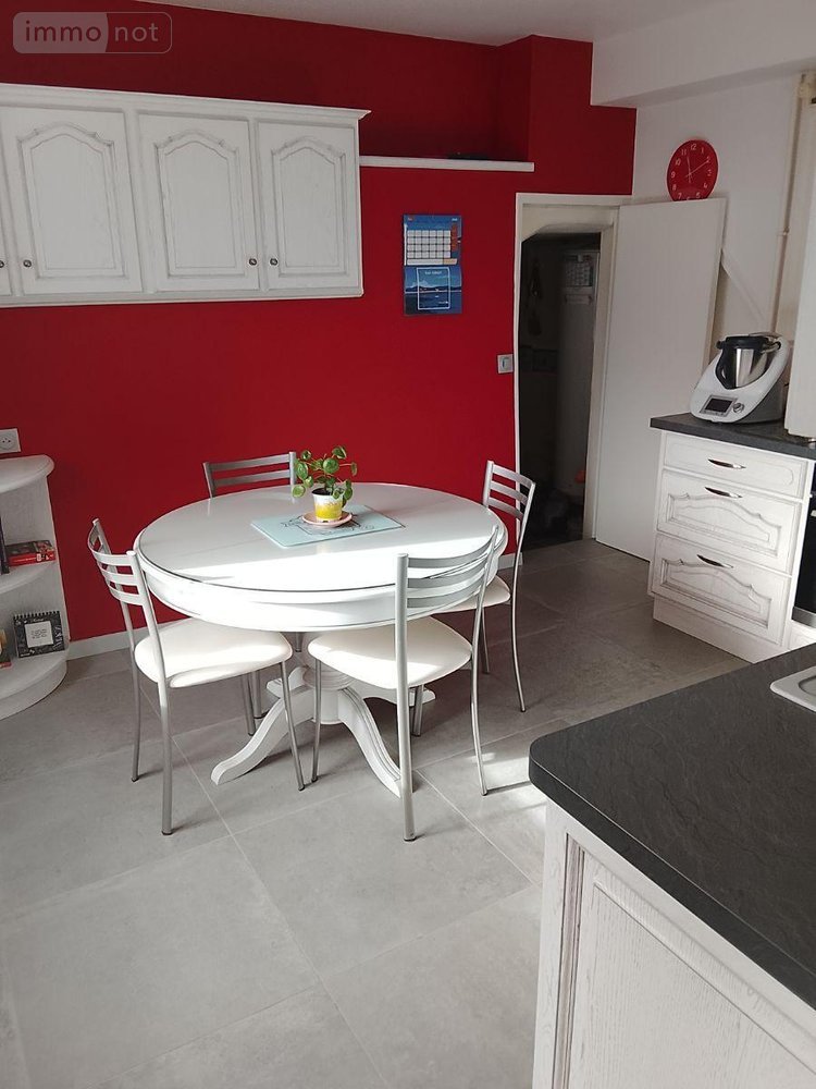 Maison a vendre La Flèche 72200 Sarthe 176 m2 9 pièces 277720 euros