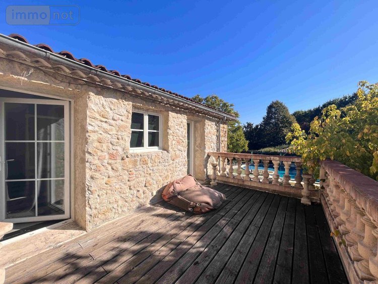propriete a vendre Saint-Martin-de-Sescas 33490 Gironde 1022 m2 22 pièces 800000 euros
