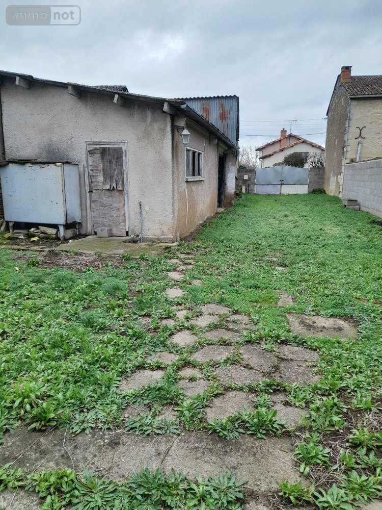 Maison a vendre Guesnes 86420 Vienne 95 m2 9 pièces 105000 euros