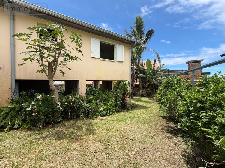 Maison a vendre SAINTE-ANNE 97437 Réunion 104 m2 4 pièces 233200 euros