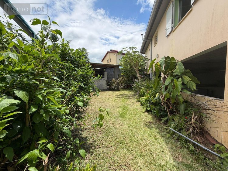Maison a vendre SAINTE-ANNE 97437 Réunion 104 m2 4 pièces 233200 euros