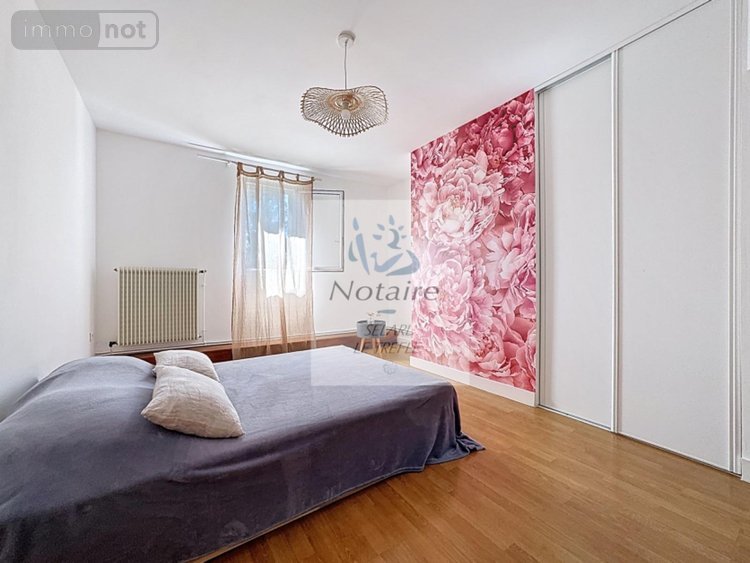 Maison a vendre Saint-Denis-de-Pile 33910 Gironde 355 m2 9 pièces 630000 euros