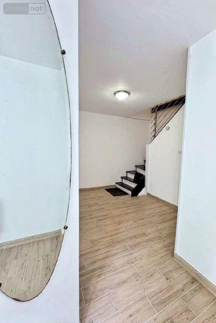 Immeuble a vendre Moëlan-sur-Mer 29350 Finistère 115 m2  249600 euros