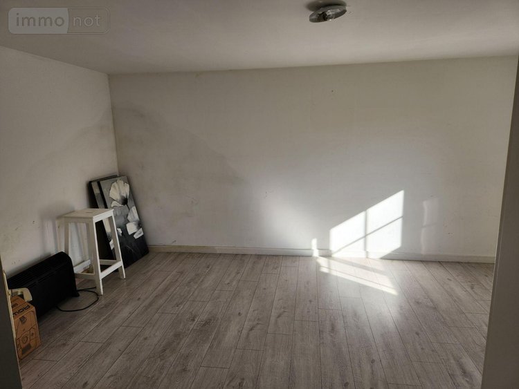 Maison a vendre Crosmières 72200 Sarthe 136 m2 7 pièces 188640 euros