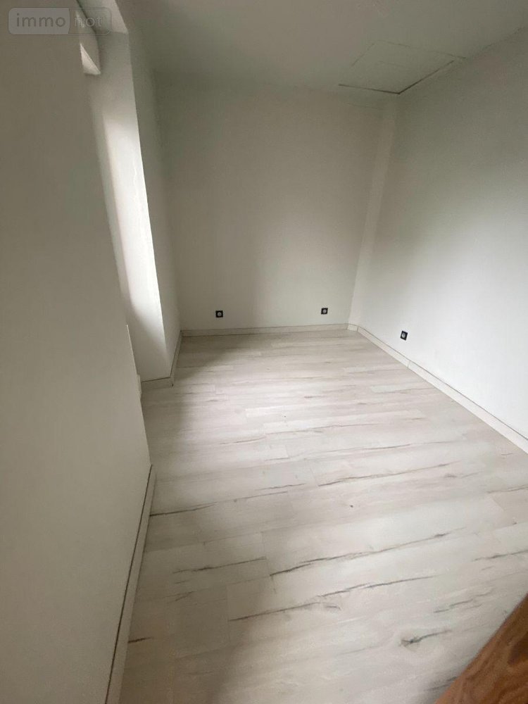 Location maison Andouillé 53240 Mayenne 57 m2 3 pièces 580 euros