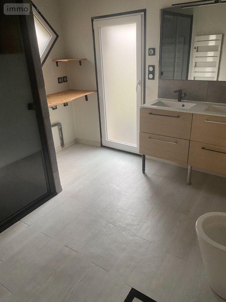 Location maison Andouillé 53240 Mayenne 57 m2 3 pièces 580 euros