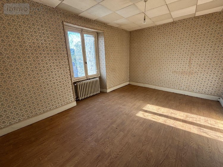 Maison a vendre Bagnac-sur-Célé 46270 Lot 113 m2 5 pièces 59000 euros