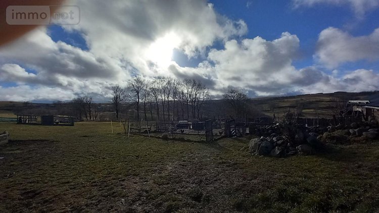 propriete a vendre Saint-Saturnin 15190 Cantal 126 m2  241500 euros