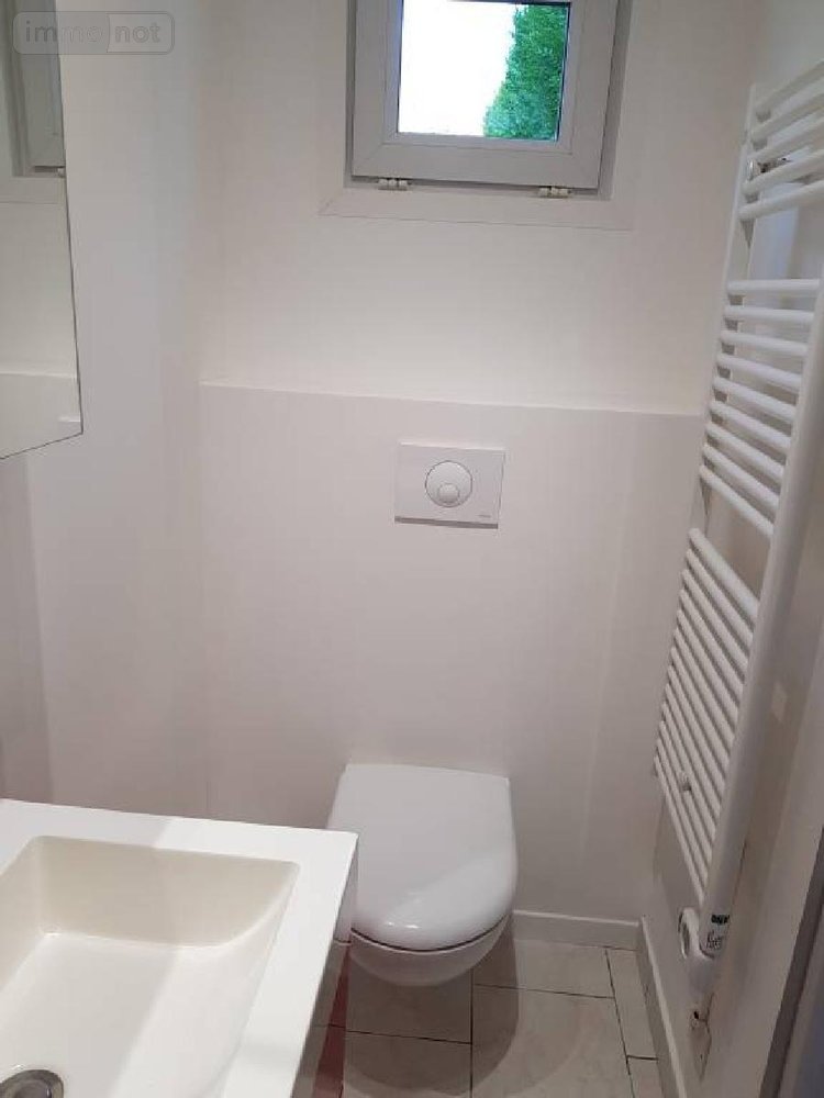 Location appartement Épernay 51200 Marne 14 m2 1 pièce 290 euros