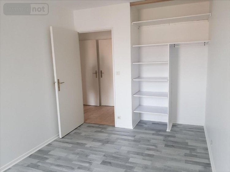 Location appartement Épernay 51200 Marne 68 m2 3 pièces 770 euros