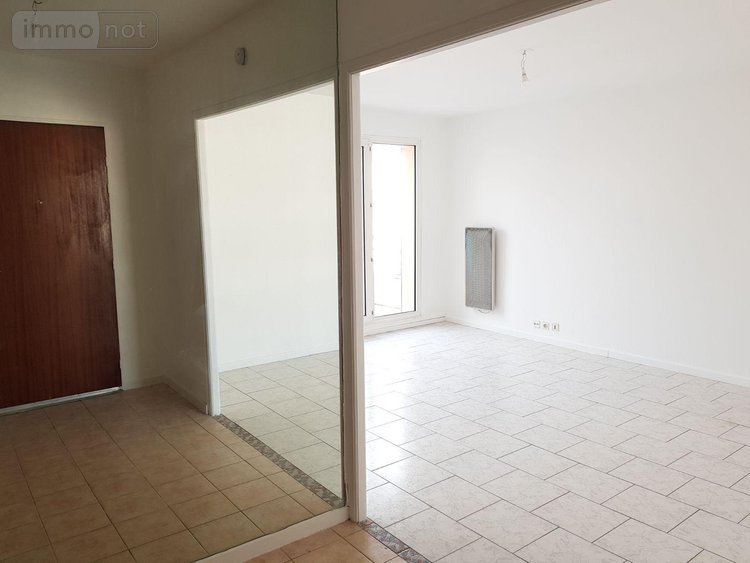 Location appartement Épernay 51200 Marne 68 m2 3 pièces 770 euros