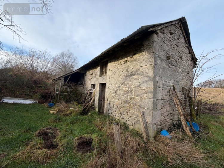 Maison a vendre Saint-Léger-la-Montagne 87340 Haute-Vienne 134 m2 6 pièces 53000 euros