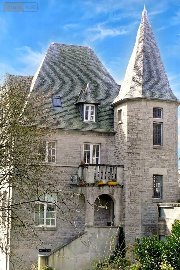 Appartement a vendre Dinan 22100 Côtes-d'Armor 70 m2 4 pièces 296115 euros