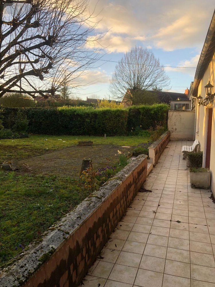 Maison a vendre Poisieux 18290 Cher 113 m2 5 pièces 84800 euros