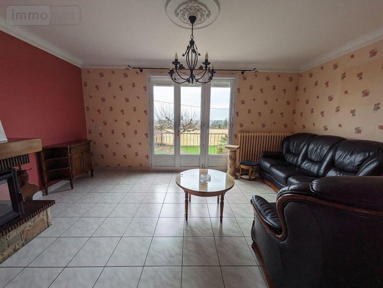 Maison a vendre Les Herbiers 85500 Vendée 105 m2  270000 euros