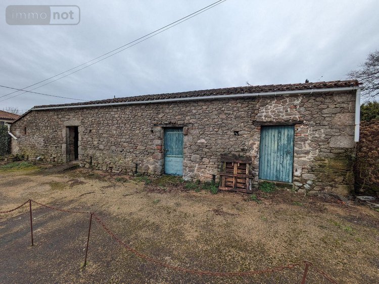 Maison a vendre Les Herbiers 85500 Vendée 105 m2  270000 euros