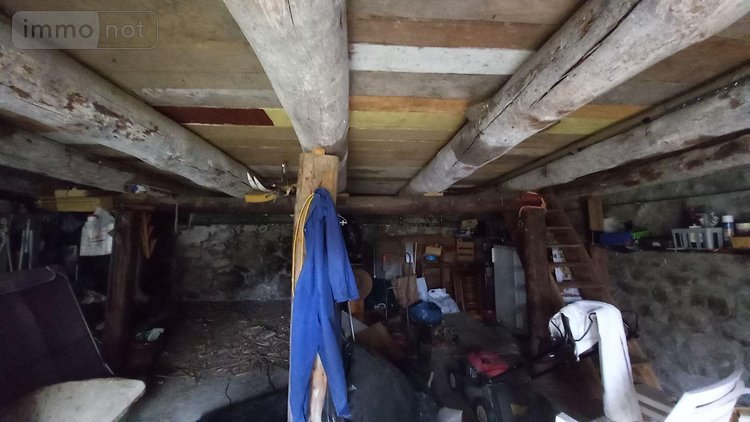 Maison a vendre Neussargues en Pinatelle 15170 Cantal 99 m2  95800 euros