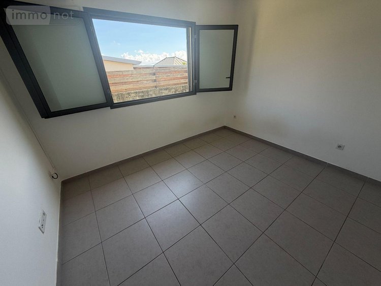 Maison a vendre Sainte-Clotilde 97490 Réunion 104 m2 4 pièces 399000 euros