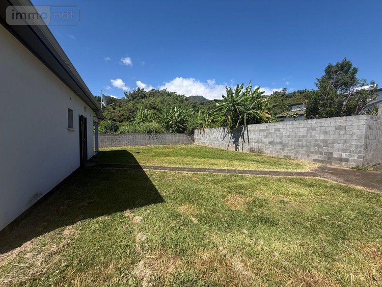 Maison a vendre Sainte-Clotilde 97490 Réunion 104 m2 4 pièces 399000 euros
