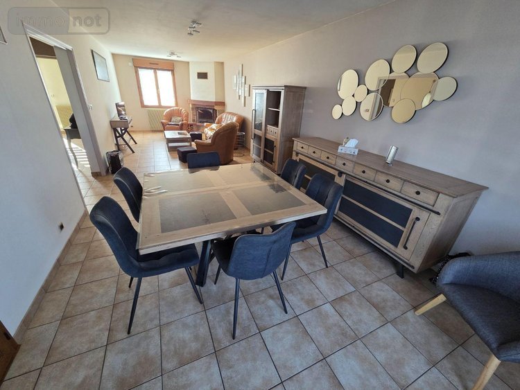 Maison a vendre Ambrières-les-Vallées 53300 Mayenne 148 m2 8 pièces 197600 euros