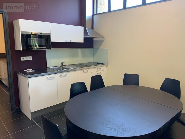 Immeuble a vendre Bailleul 59270 Nord 323 m2  621600 euros