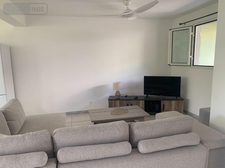 Location maison La-Riviere 97421 Réunion 89 m2 4 pièces 1021 euros