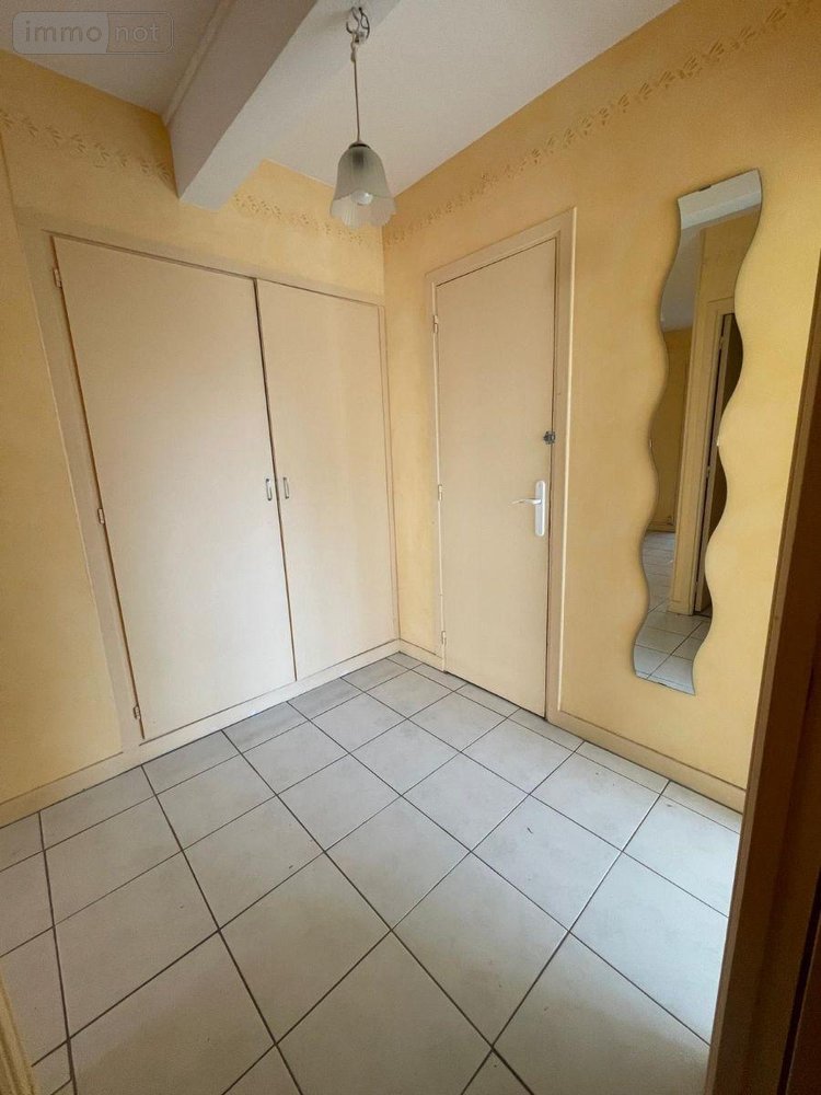 Appartement a vendre Saint-André-les-Vergers 10120 Aube 78 m2 4 pièces 79000 euros