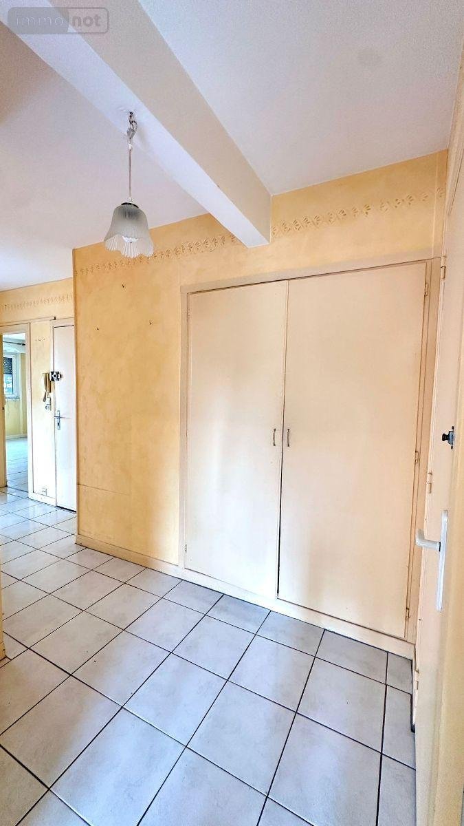 Appartement a vendre Saint-André-les-Vergers 10120 Aube 78 m2 4 pièces 79000 euros