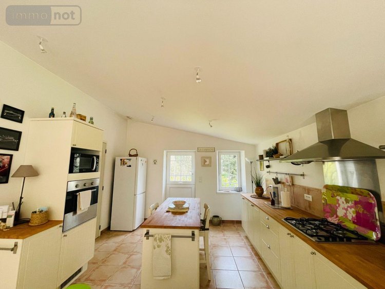 Maison a vendre Bazas 33430 Gironde 199 m2 5 pièces 348800 euros