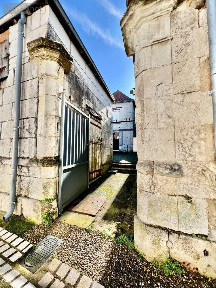 Maison a vendre Écueillé 36240 Indre 287 m2 10 pièces 199000 euros