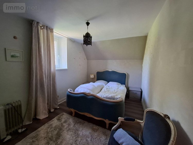 Maison a vendre Rostrenen 22110 Côtes-d'Armor 160 m2 9 pièces 283500 euros