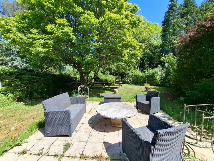 Maison a vendre Rostrenen 22110 Côtes-d'Armor 160 m2 9 pièces 283500 euros