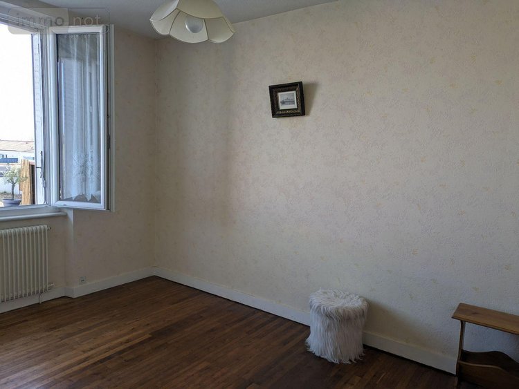 Maison a vendre Les Herbiers 85500 Vendée 130 m2 7 pièces 179000 euros