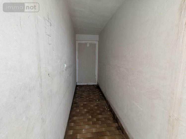 Location fonds et murs commerciaux Nogent-le-Rotrou 28400 Eure-et-Loir 50 m2  652 euros