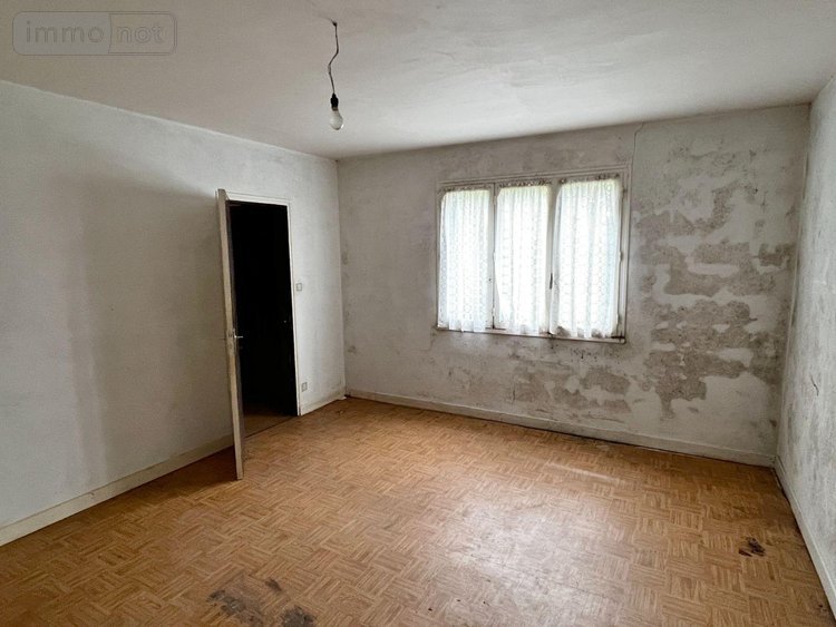 Maison a vendre Scaër 29390 Finistère 90 m2 8 pièces 37400 euros