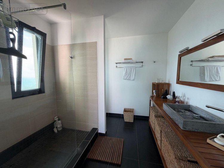 Maison a vendre Sainte-Marie 97438 Réunion 208 m2 5 pièces 1365000 euros