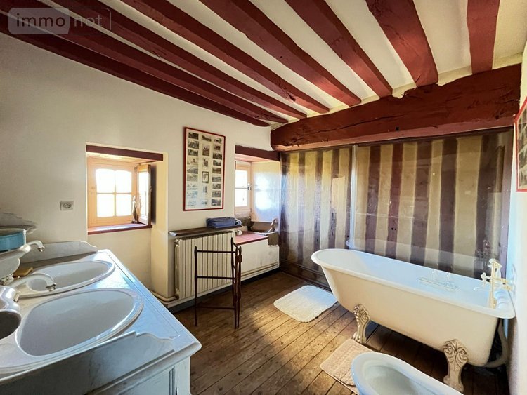 propriete a vendre Saint-James 50240 Manche 330 m2 10 pièces 675000 euros