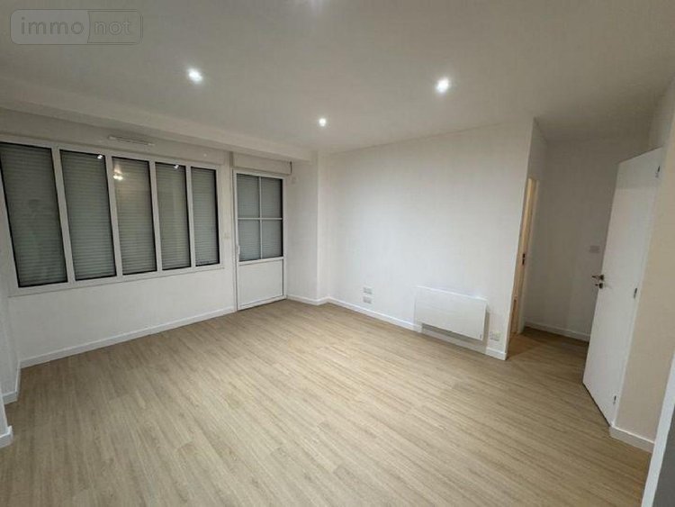 Immeuble a vendre Renac 35660 Ille-et-Vilaine 159 m2  249990 euros