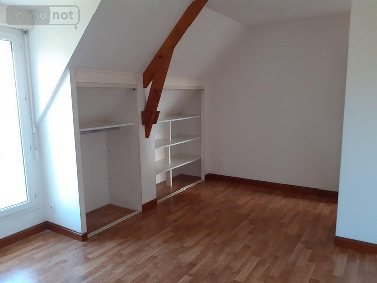 Location maison Cornillé 35500 Ille-et-Vilaine 137 m2 7 pièces 915 euros