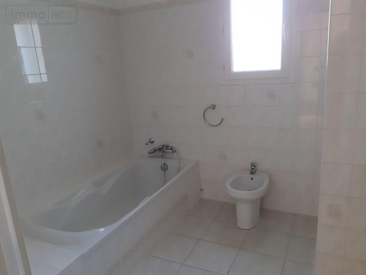 Location maison Cornillé 35500 Ille-et-Vilaine 137 m2 7 pièces 915 euros